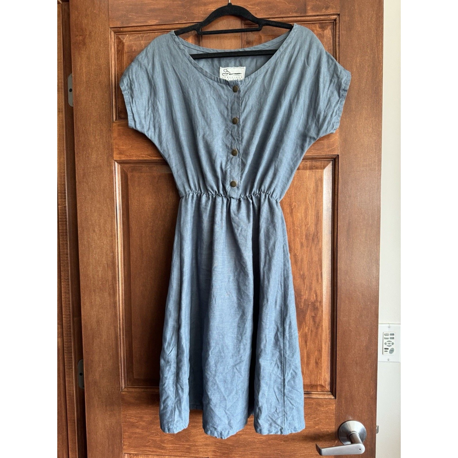Conscious Clothing Blue Chambray A-Line Button-Front Cap Sleeve Dress S — image 6 of 6